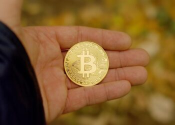 Bitcoin Trapped In Bear Market Woes As Liquidity Runs Dry, Is Another Crash Coming?