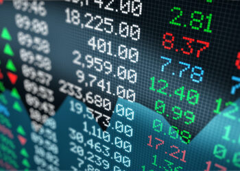 Bitcoin Moves With Tech, Not Precious Metals, Analysts Find